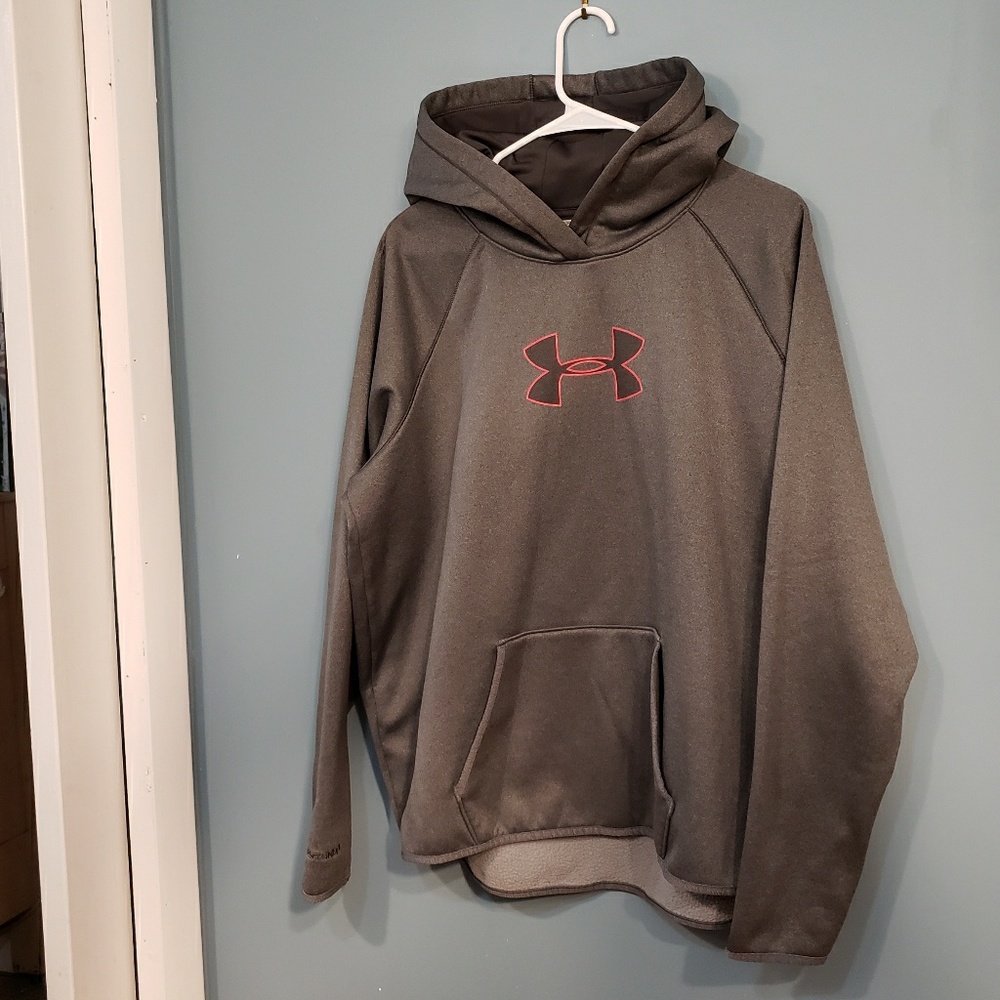 Under Armour Hoodie